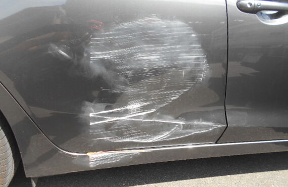 広島市安佐北区よりのファミリア板金修理